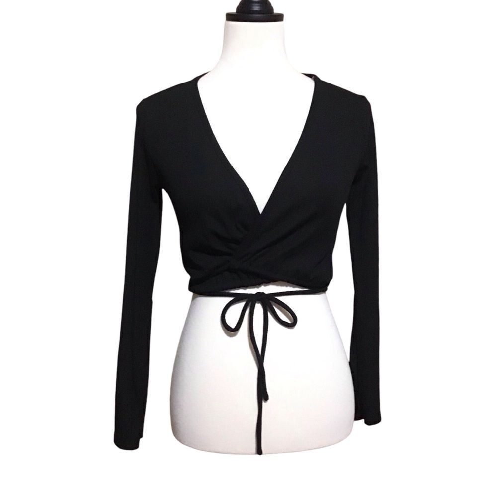 Active USA Black Wrap‎ Crop Top S